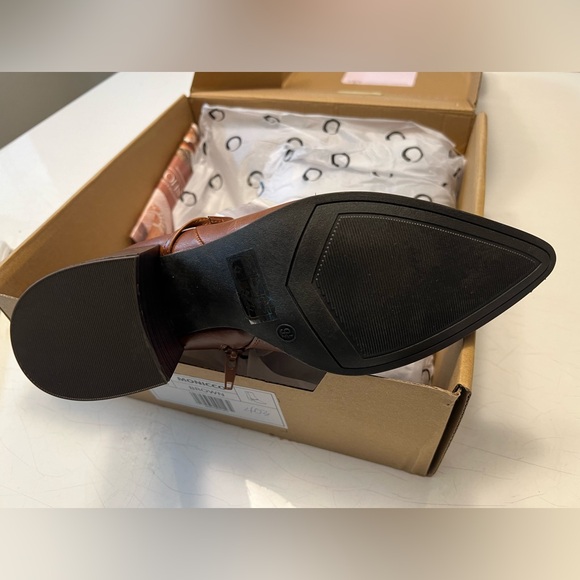 Journee Collection boots - Picture 4 of 5